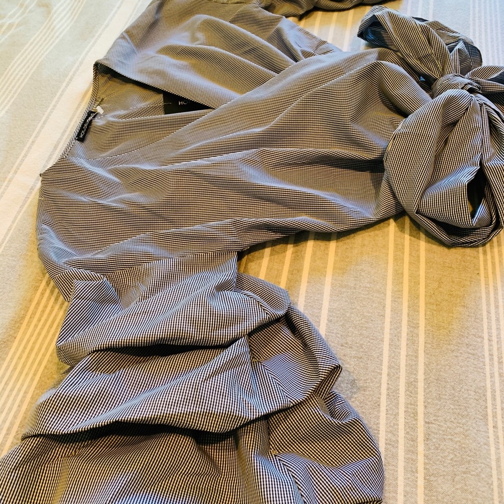 Ruffle sleeve shirt